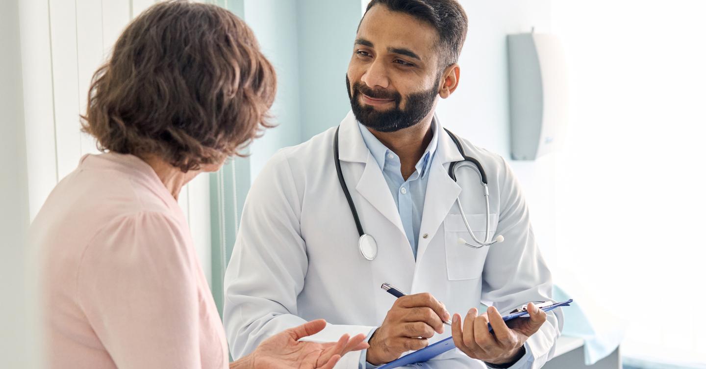 Perché l’attività intramoenia rischia  di trasformare il paziente in «cliente»