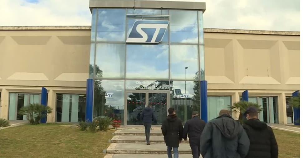 La Regione siciliana destina 300 milioni a StMicroelectronics