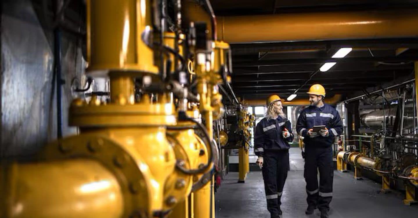 https://i2.res.24o.it/images2010/S24/Documenti/2025/05/09/Immagini/Ritagli/Tabelle-retributive-CCNL-Gas-e-acqua-2023-2024-e-anni-precedenti-U67761218377hrm-1440x752@IlSole24Ore-Web.jpg
