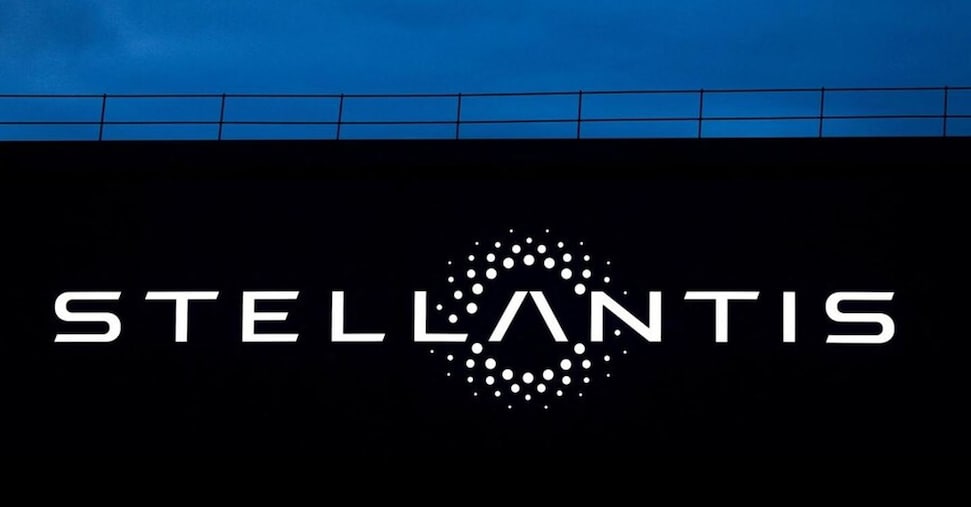 ムーディーズはStellantisの評価を削減します。 CEOを待っています：Philosa in Pole？