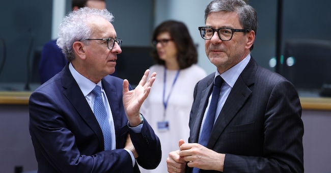 PIERRE GRAMEGNA
DIRETTORE DEL MECCANISMO EUROPEO DI STABILITÀ, GIANCARLO GIORGETTI MINISTRO DELLE FINANZE