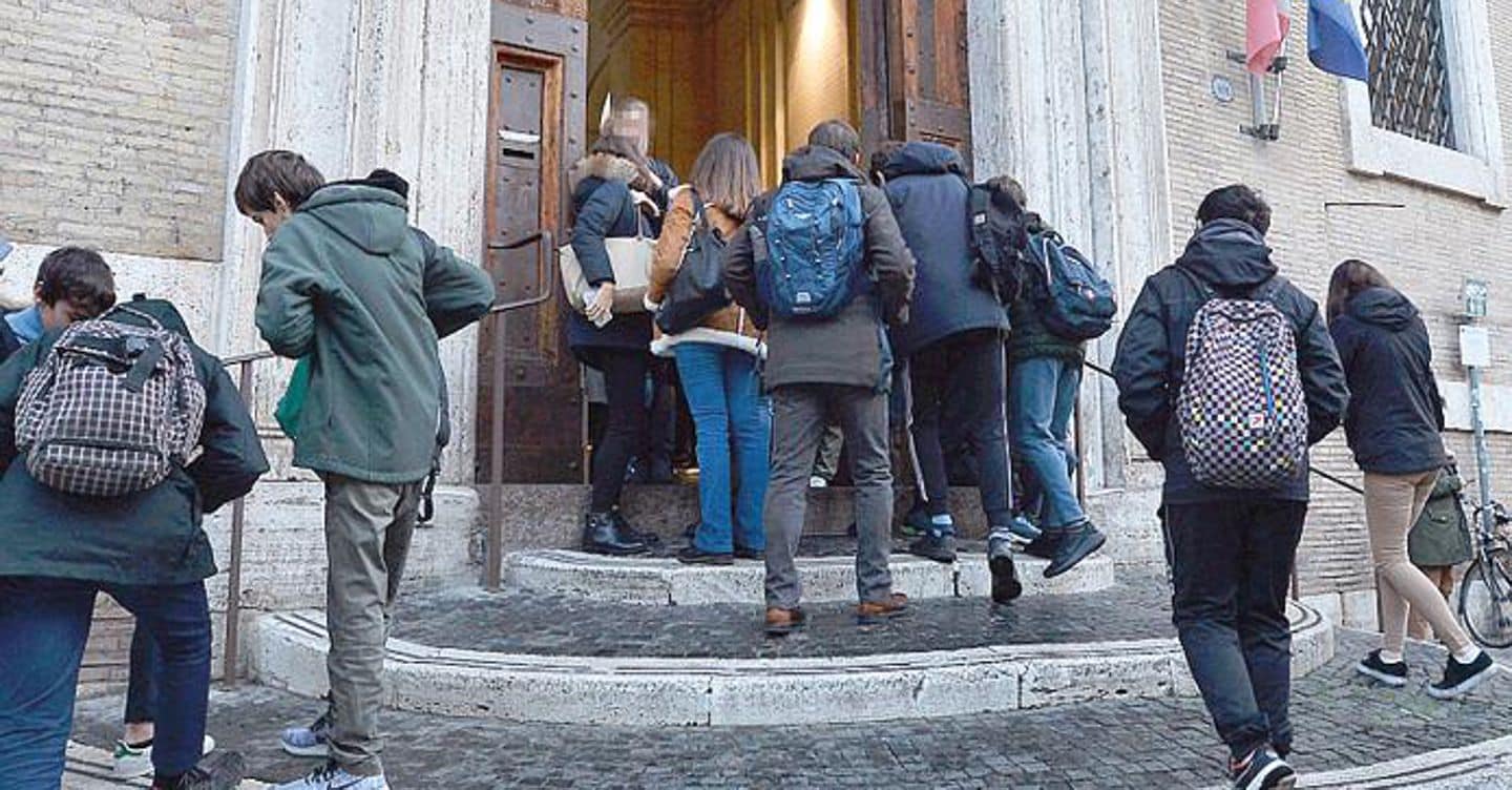 https://i2.res.24o.it/images2010/S24/Documenti/2025/05/14/Immagini/Ritagli/VR4DT9VH-U78521274128jbe-1440x752@IlSole24Ore-Web.jpg