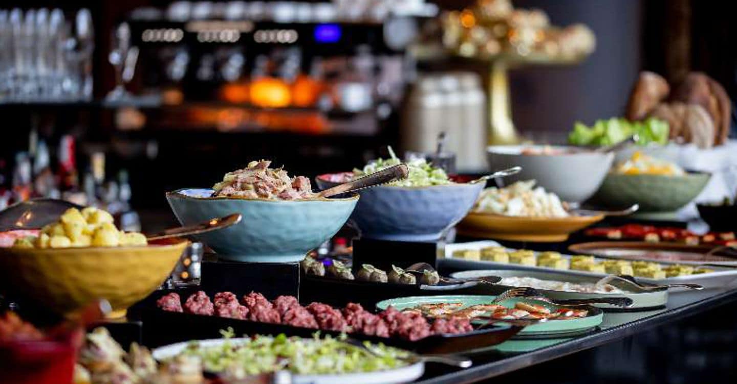 Il brunch si specializza e si sposta al sabato. E così la sera al ristorante c’è più posto