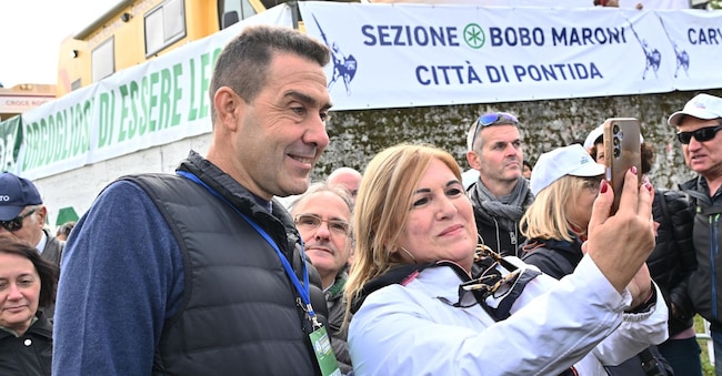 Roberto Vannacci during traditional Lega party rally in Pontida (Bergamo), 6 October 2024. 
ANSA/MICHELE MARAVIGLIA