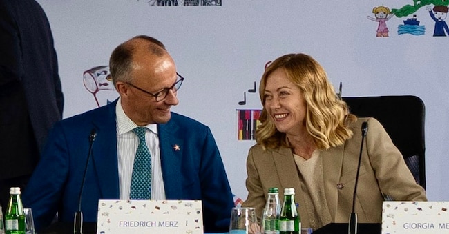 Friedrich Merz cancelliere federale della Germania, la presidente del Consiglio Giorgia Meloni. (Imagoeconomica/via Governo.it)
