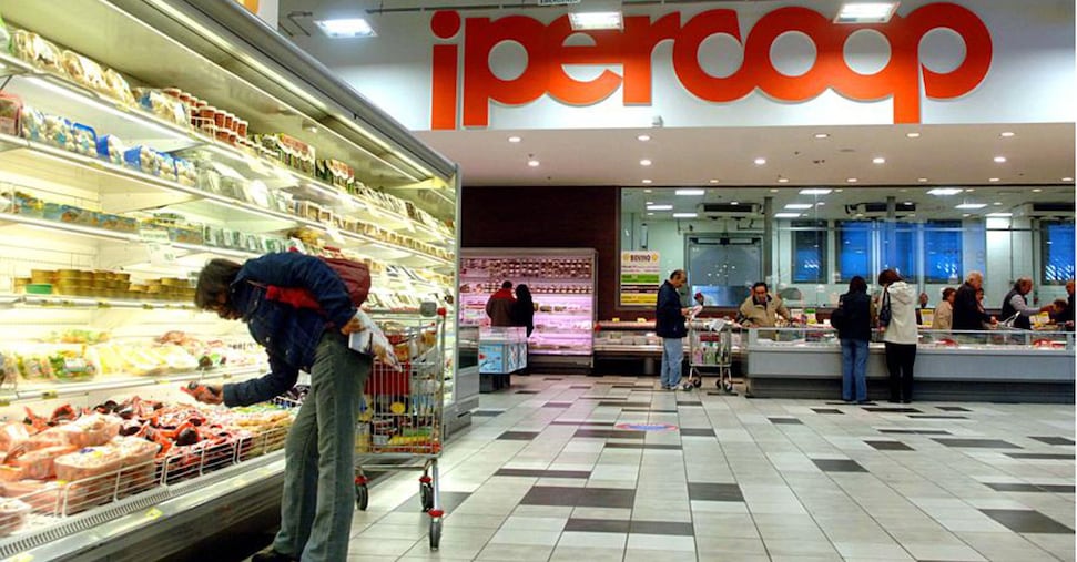 Magazzini, hotel e retail: in Europa, sale & leaseback a quota 16 miliardi nel 2024