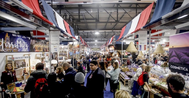Gli stand francesi all’Artigiano in Fiera a Milano. ANSA/MOURAD BALTI TOUATI (npk)