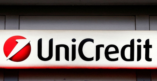 FILE PHOTO: UniCredit bank logo is pictured in Rome, Italy, November 25, 2024. REUTERS/Yara Nardi/File Photo