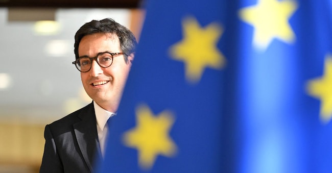 Il commissario Ue al Mercato unico Stephane Sejourne presenta il piano d’azione per le medie imprese