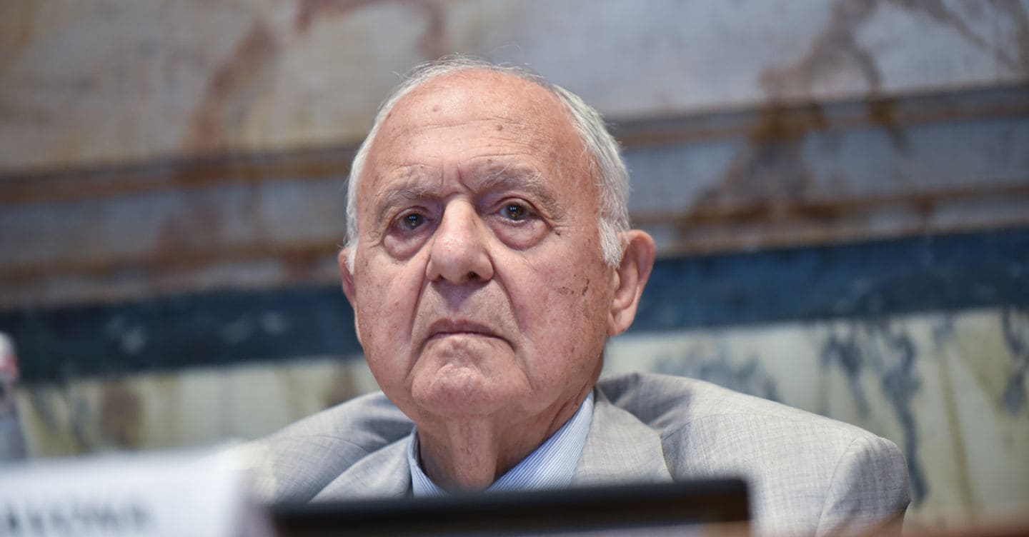 https://i2.res.24o.it/images2010/S24/Documenti/2025/05/24/Immagini/Ritagli/imagoeconomica-2449888-1747065087-U02274735041rFj-1440x752@IlSole24Ore-Web.jpg