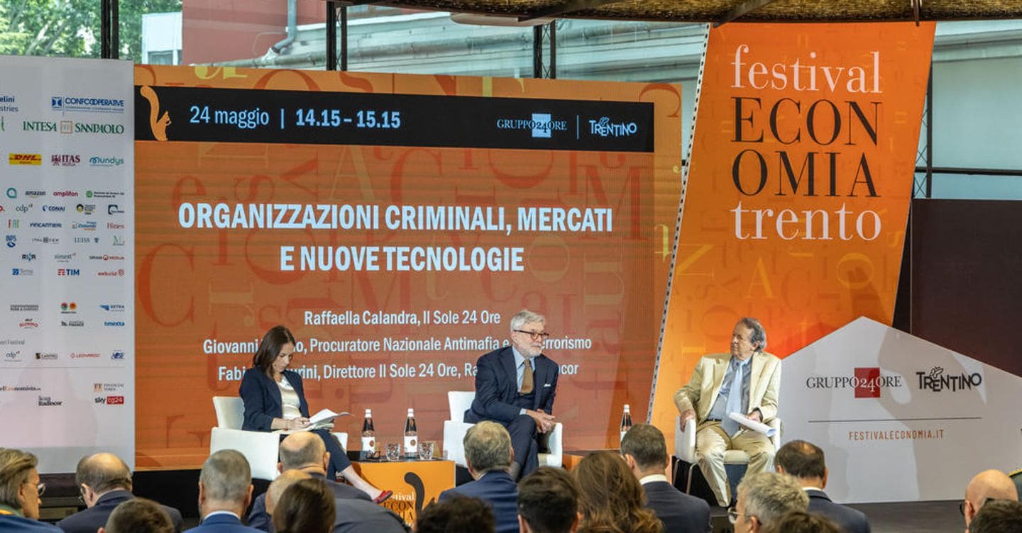 https://i2.res.24o.it/images2010/S24/Documenti/2025/05/25/Immagini/Ritagli/Melillo-U76458768237aOP-1440x752@IlSole24Ore-Web.jpg
