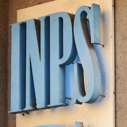 SEDE DELL' INPS, TARGA   INPS  LOGO
