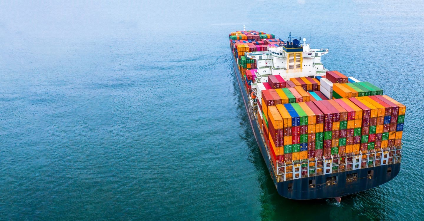 Trasporto merci Ue: prevale il mare, ma aumenta la quota su strada