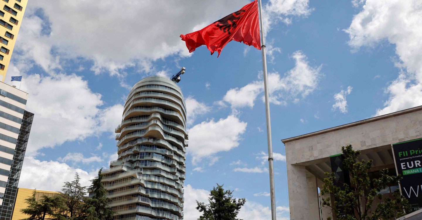 Migranti, sui centri in Albania la Cassazione rinvia alla Corte Ue