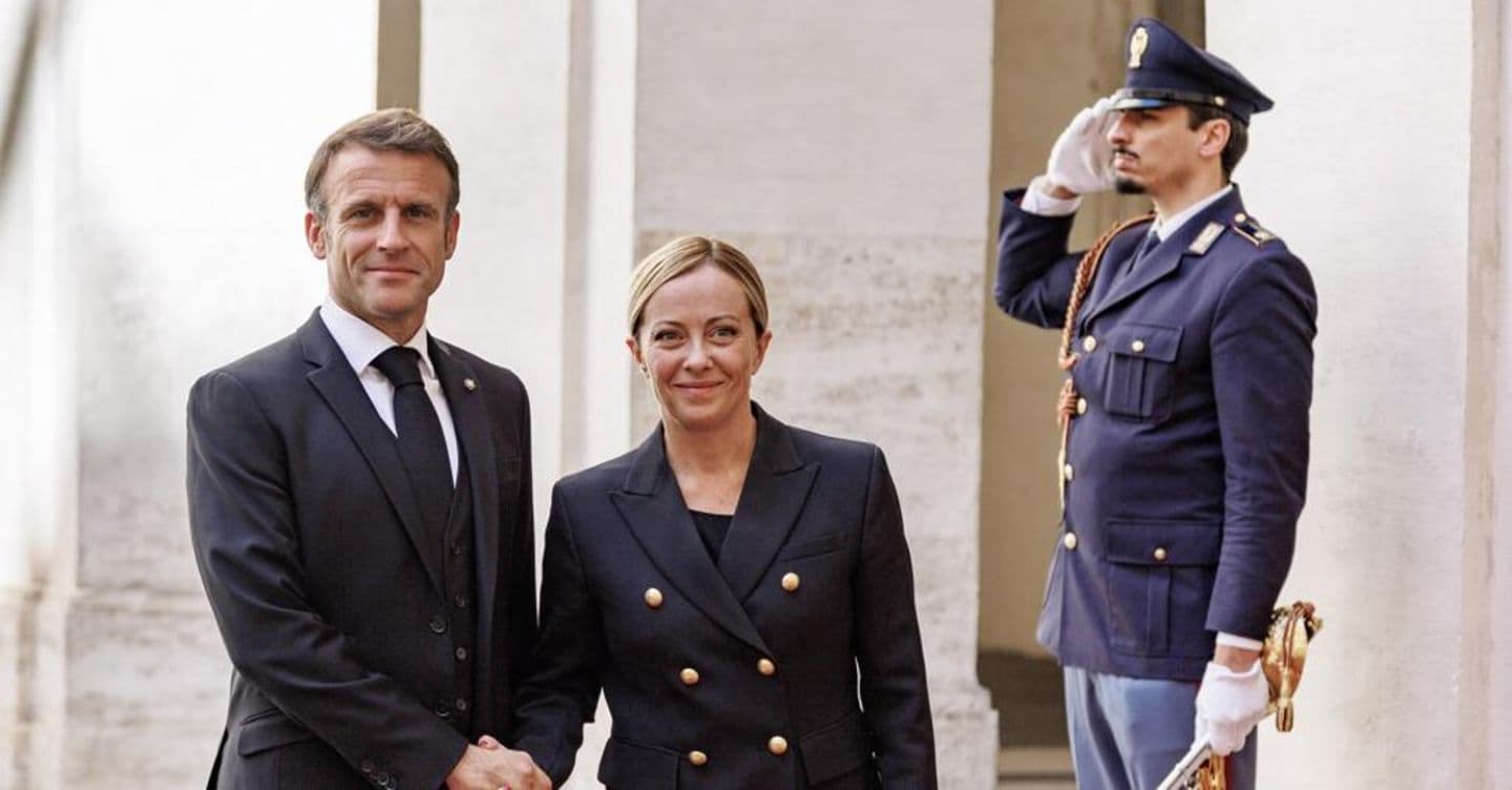 Macron a Roma, vertice del disgelo con Meloni: prove di convergenza su Ucraina e conti Ue