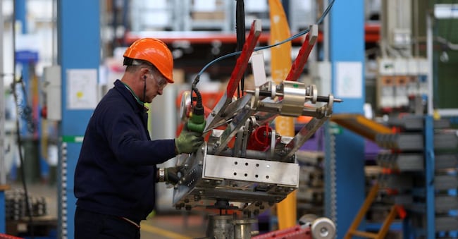 Il Pil italiano è atteso in crescita dello 0,6% nel 2025 e dello 0,8% nel 2026, dopo essere aumentato dello 0,7% nei due anni precedenti