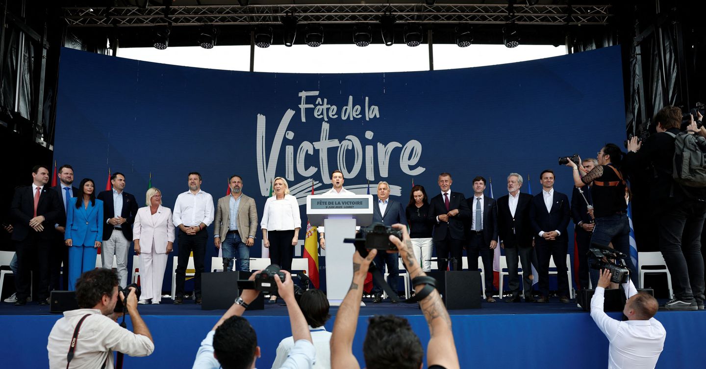 Meloni si prepara a partire per il G7 con la spina di Salvini: «Il rischio non è Putin ma i migranti»