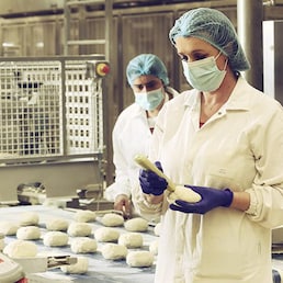 RONCADIN INDUSTRIA ALIMENTARE PRODUZIONE SURGELATI PIZZA PIZZE CONTROLLO QUALITA'