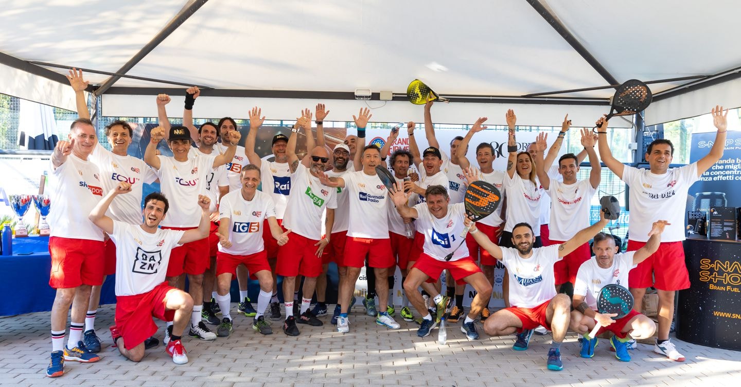 https://i2.res.24o.it/images2010/S24/Documenti/2025/06/12/Immagini/Ritagli/2024-06-27_0281_torneo%20padel%20grandi%20firme-U25163747246qZt-1440x752@IlSole24Ore-Web.jpg