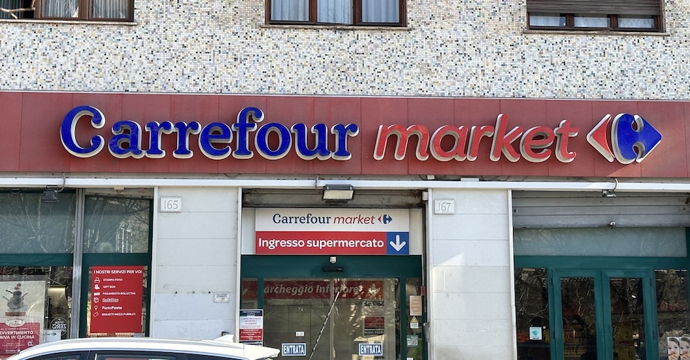 Carrefour potrebbe uscire dal mercato italiano