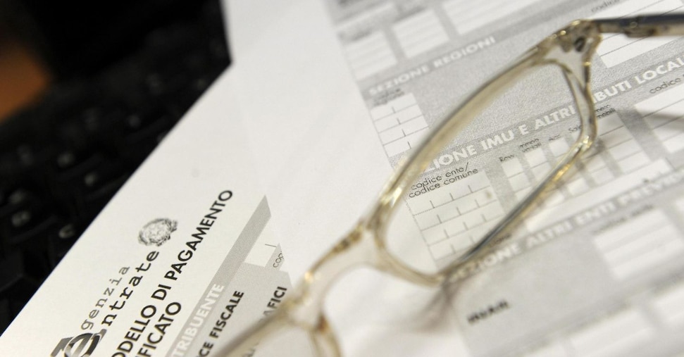 Fisco, è tax day: non solo Imu. Alla cassa anche imprese e lavoratori autonomi Fisco, è tax day: non solo Imu. Alla cassa anche imprese e lavoratori autonomi