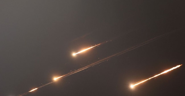 Il cielo di Gerusalemme durante l’attacco iraniano.