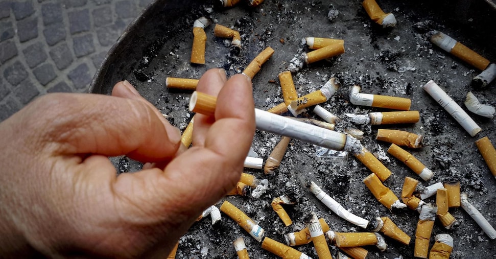Tabacco, la Ue studia maxi stangata fino a 1 euro in più a pacchetto