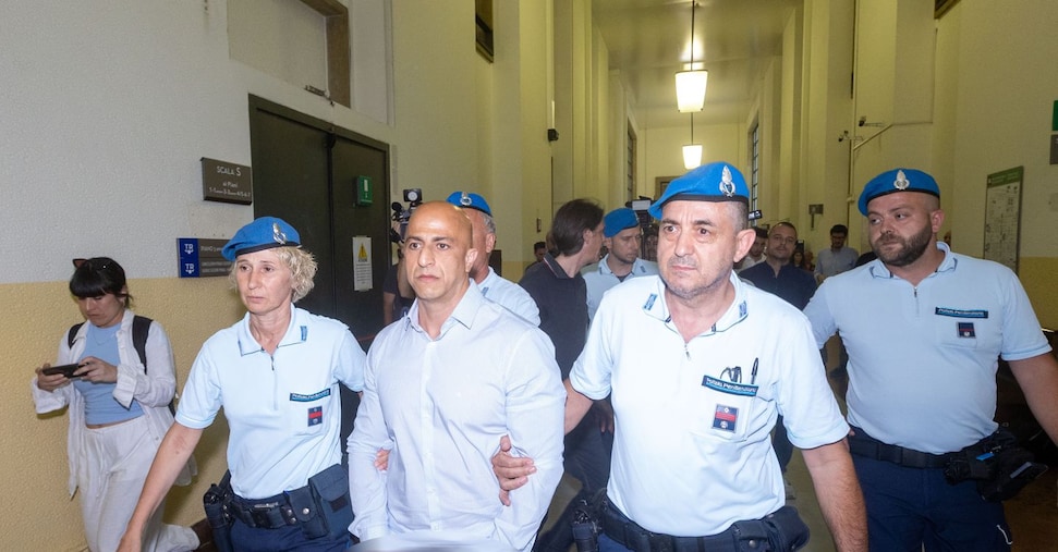 Quattro anni a ultrà milanista ex bodyguard di Fedez