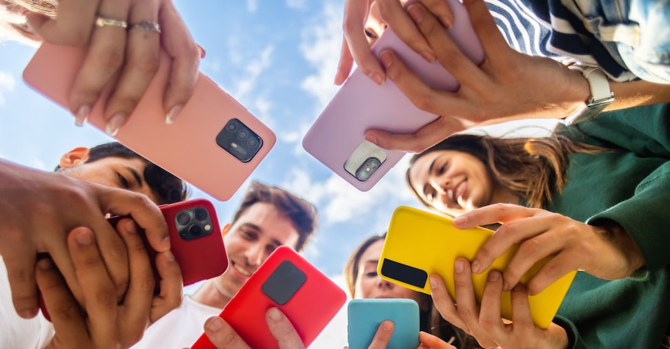 Dall’Ai alla violenza di genere, parola alle nuove generazioni Dall’Ai alla violenza di genere, parola alle nuove generazioni