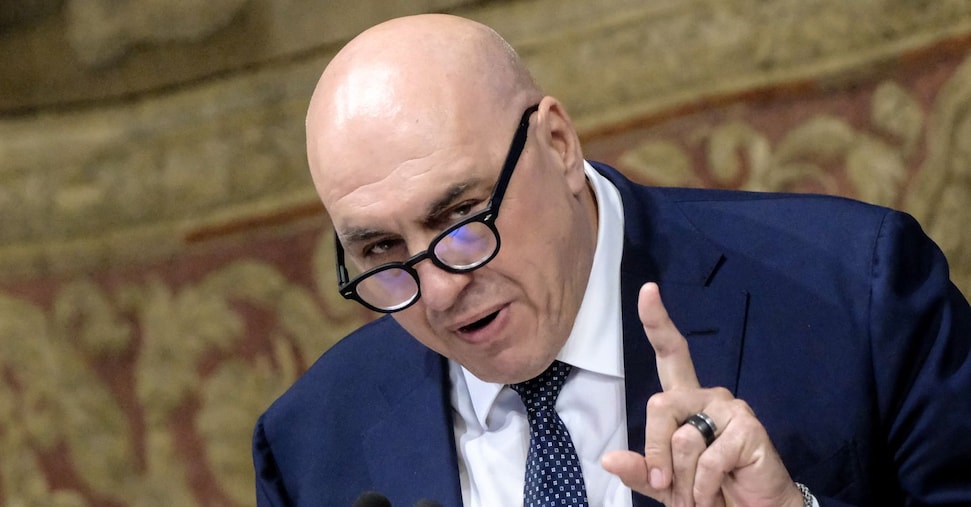Crosetto: i tempi sono cambiati, cambi anche la Nato