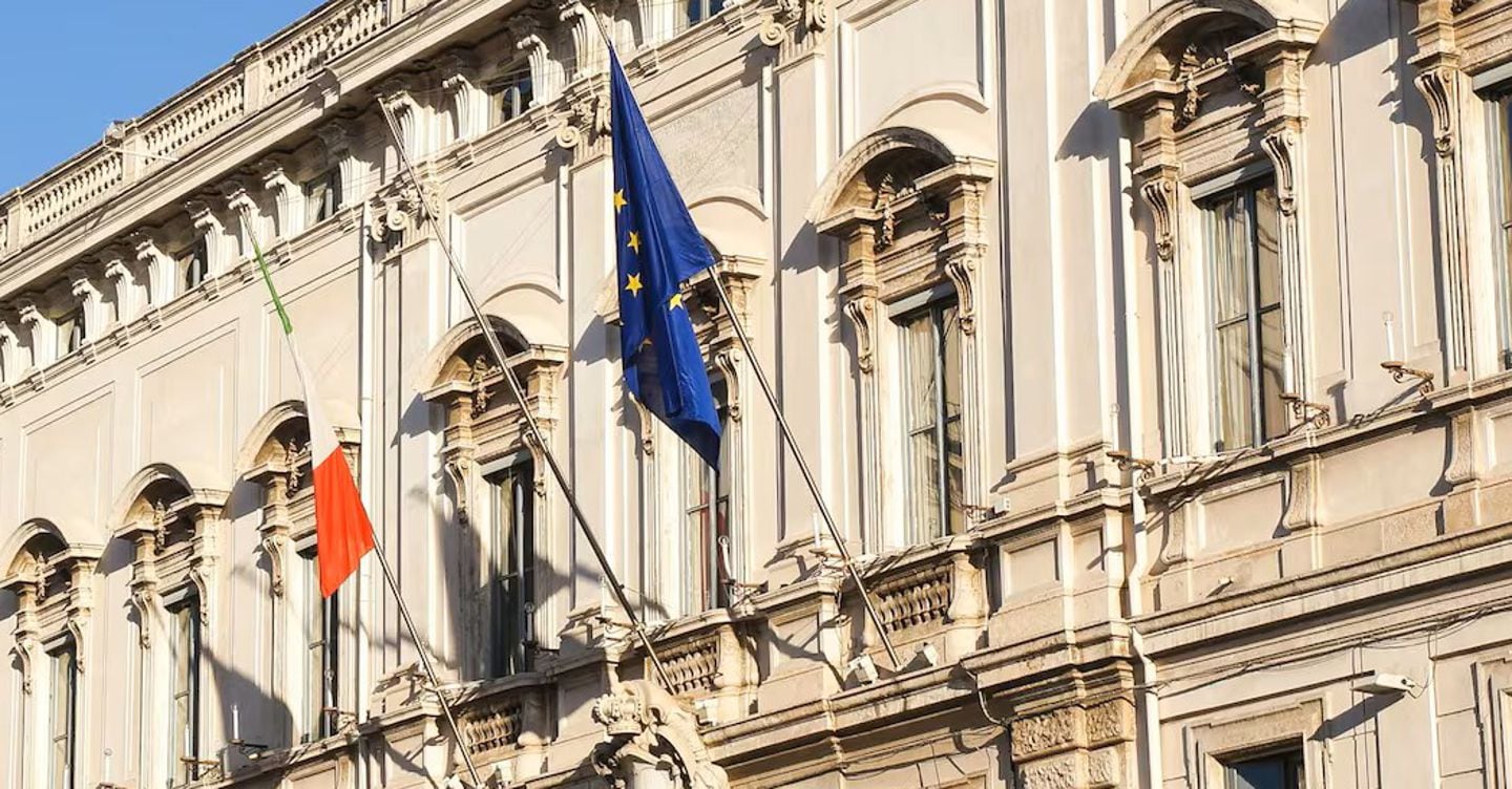 https://i2.res.24o.it/images2010/S24/Documenti/2025/06/21/Immagini/Ritagli/cdm-U14148873466fkA-1440x752@IlSole24Ore-Web.jpeg