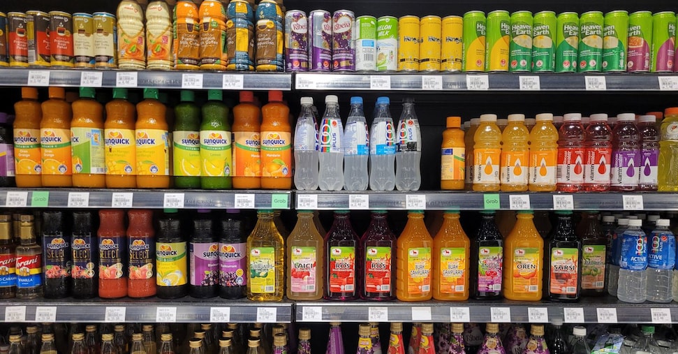 Sugar tax congelata fino al 31 dicembre: cosa cambia per i consumatori Sugar tax congelata fino al 31 dicembre: cosa cambia per i consumatori
