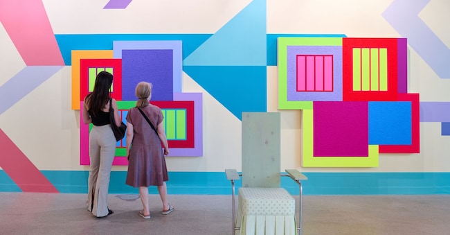 Lo stand di Galleria Minini ad Art Basel 2025, Courtesy Art Basel