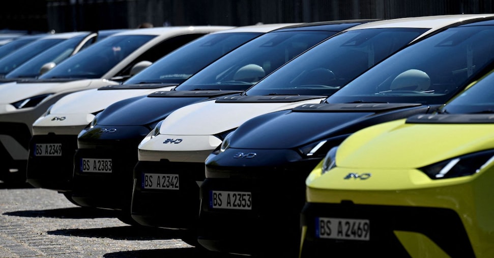 BYD rallenta la produzione in Cina ma accelera in Europa