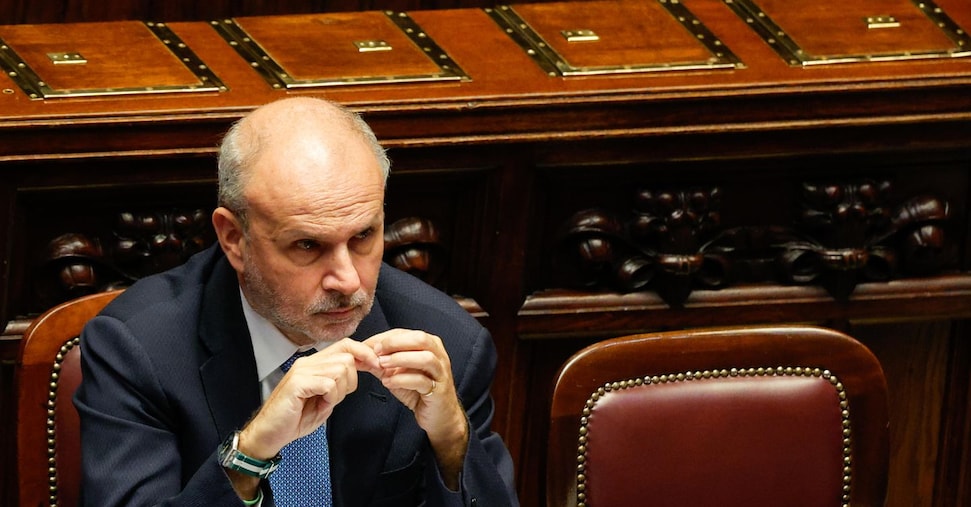 Schillaci: online la piattaforma per monitorare le liste di attesa in tempo reale Schillaci: online la piattaforma per monitorare le liste di attesa in tempo reale