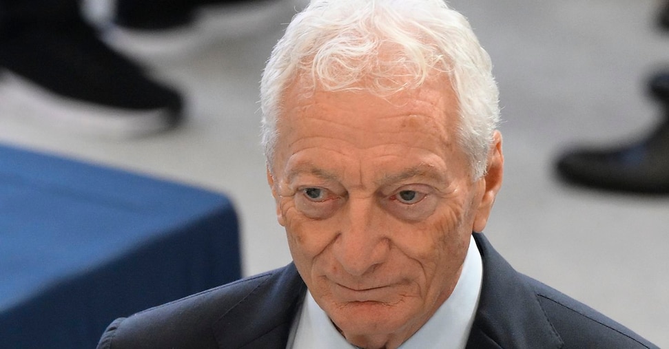 Luciano Buonfiglio è il nuovo presidente del Coni, battuto Luca Pancalli