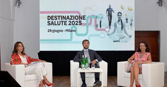 da sx, Nicoletta Carbone, giornalista di Radio 24; Mauro Luca Agnifili, cardiologo interventista senior dell’IRCCS Policlinico San Donato; Serenella Castelvecchio, cardiologa responsabile del programma di medicina di genere dell’IRCCS Policlinico San Donato
