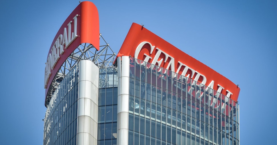 Insegna Generali, il quartiere Citylife si prepara alla riapertura, ma la procura lavora all’inchiesta per fascicolo colposo