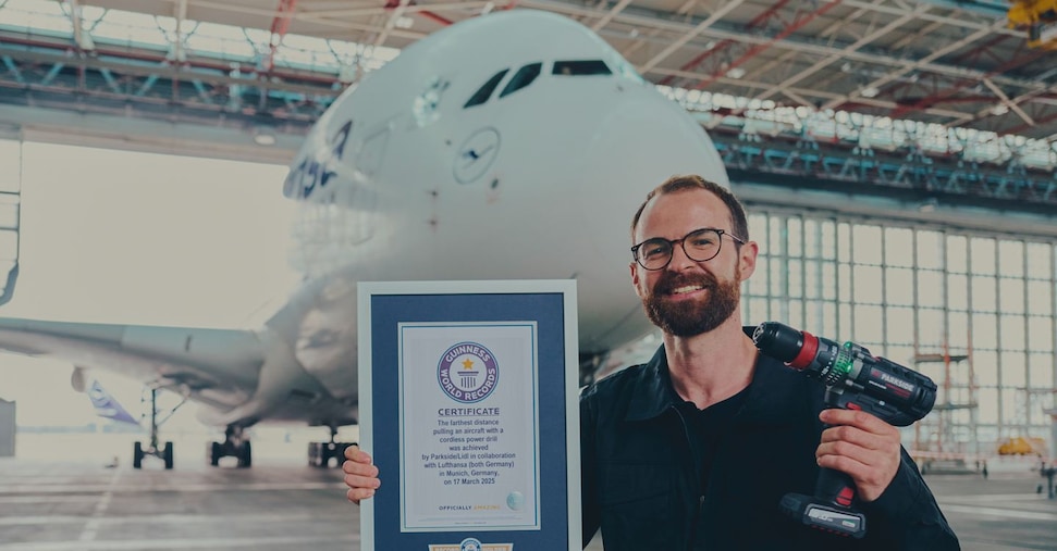 Chi ha paura del trapano? Se sposta un Airbus, può anche montarti la cucina Chi ha paura del trapano? Se sposta un Airbus, può anche montarti la cucina