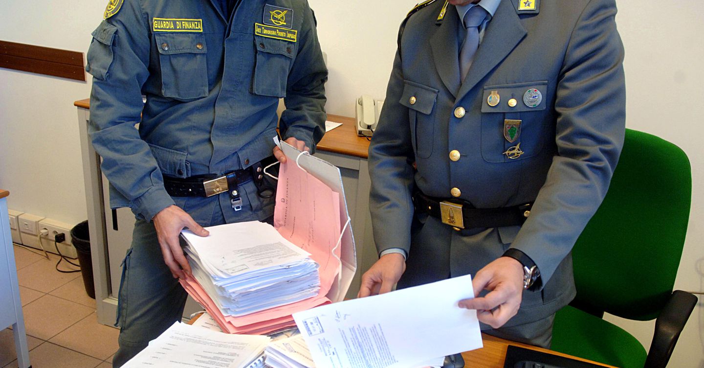 https://i2.res.24o.it/images2010/S24/Documenti/2025/07/04/Immagini/Ritagli/Imagoeconomica_266304-U28764521883hRR-1440x752@IlSole24Ore-Web.jpg