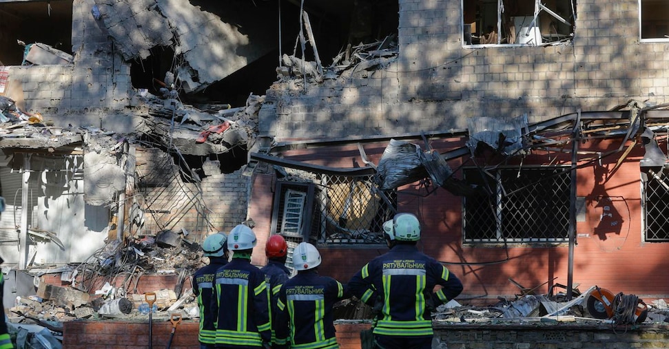 Guerra, ultime notizie. Colpito aeroporto militare russo base dei caccia. Almeno 19 palestinesi morti negli attacchi israeliani dell’alba