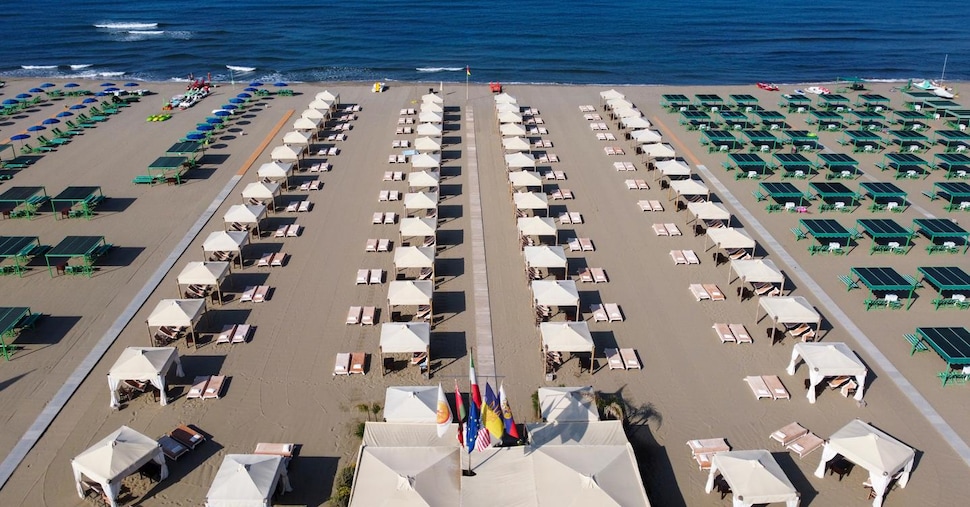 Balneari, stabilimenti aperti fino a fine settembre Balneari, stabilimenti aperti fino a fine settembre
