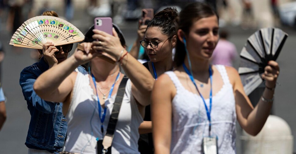 Caldo, l’emergenza diventa «mediatica»: in Tv e Radio se ne parla ogni 12 minuti
