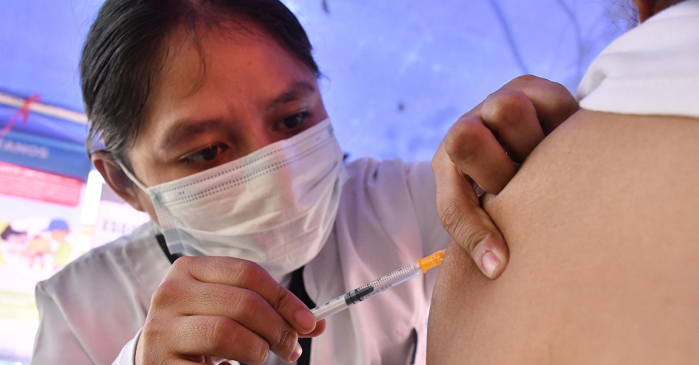 Corte Ue: il datore di lavoro può imporre il vaccino al personale esposto a rischio biologico