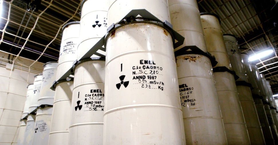 Nucleare, dal combustibile esaurito allo smantellamento: ecco tutti i rifiuti radioattivi presenti in Italia Nucleare, dal combustibile esaurito allo smantellamento: ecco tutti i rifiuti radioattivi presenti in Italia
