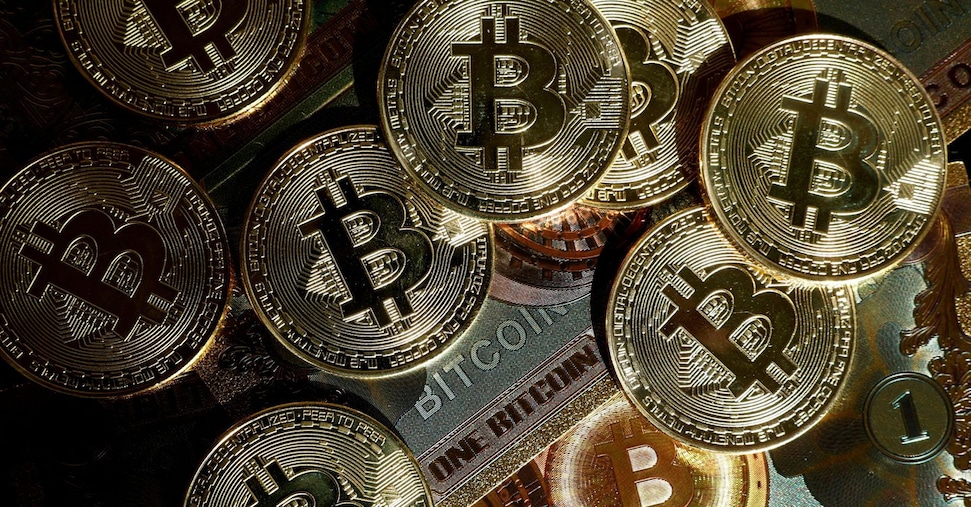 Borsa, Europa in cauto rialzo con occhi ai dazi. Bitcoin tocca il record
