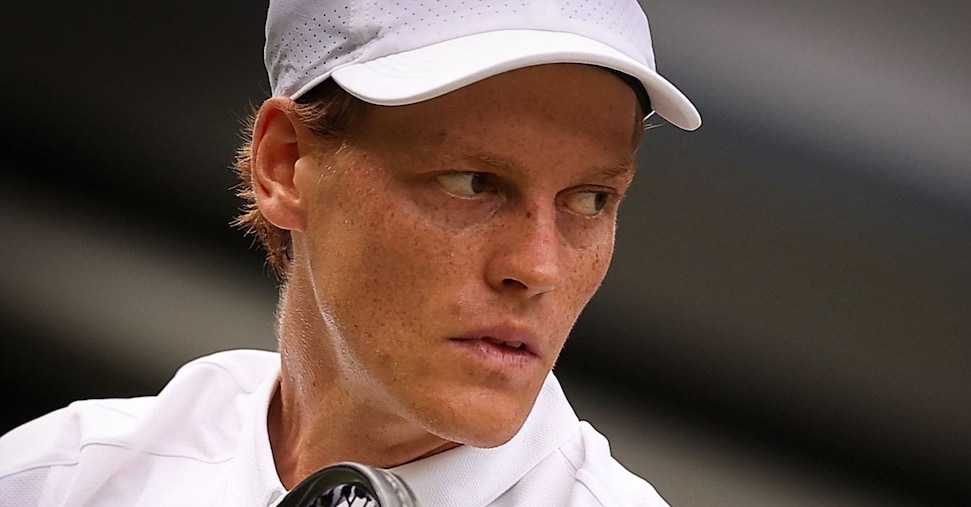 Wimbledon: finale maschile domenica in chiaro su TV8 Wimbledon: finale maschile domenica in chiaro su TV8