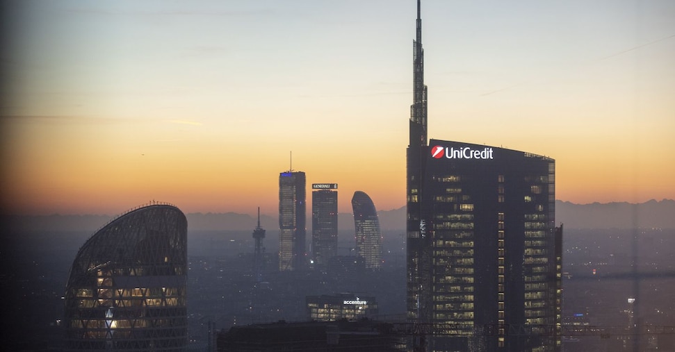 UniCredit: «Golden power illegittimo, campagne aggressive»