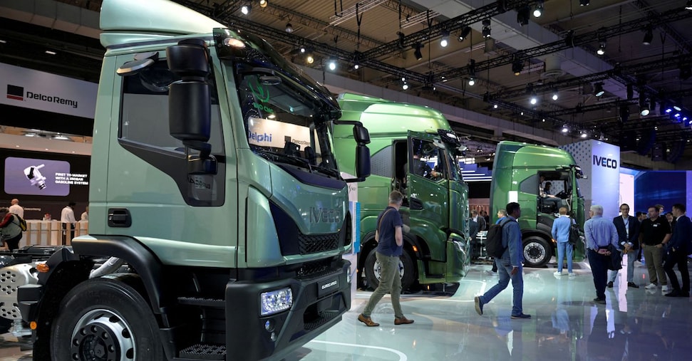 Iveco, Exor tratta la vendita: Tata tra i potenziali acquirenti