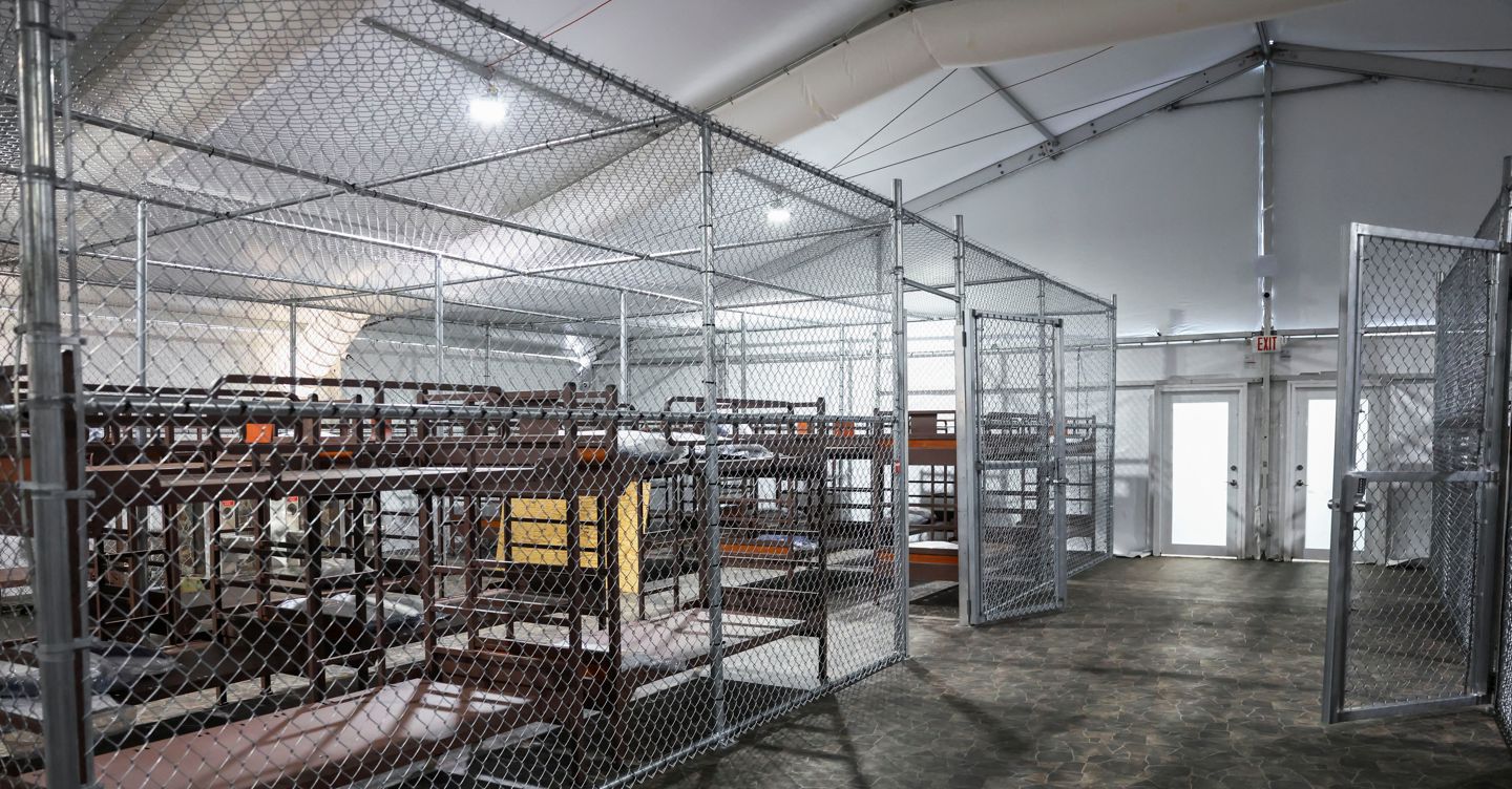 Alligator Alcatraz, uno dei 2 italiani detenuti: «Siamo in 32 in una gabbia»